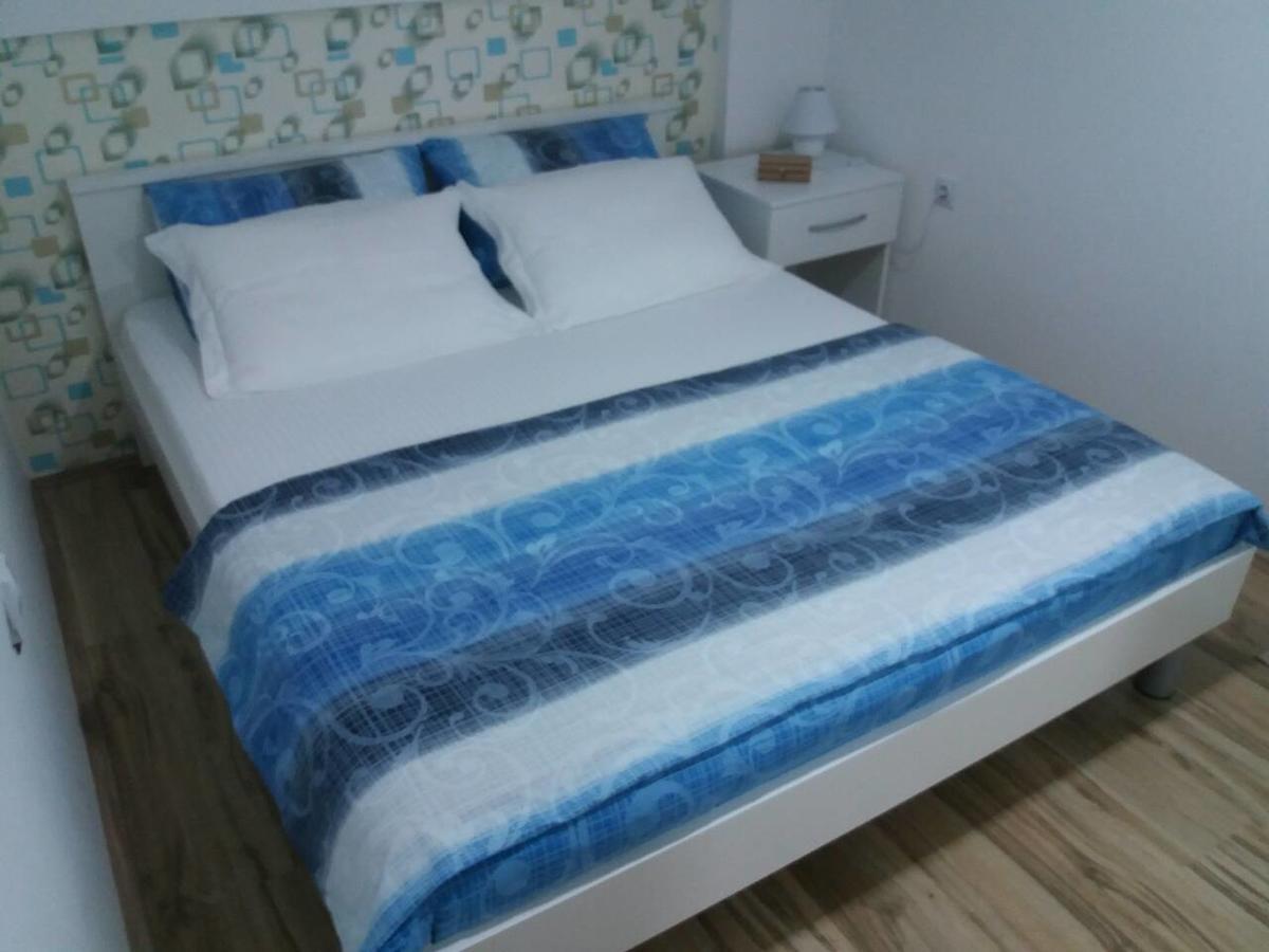 דירות Ni Stan Na Dan מראה חיצוני תמונה